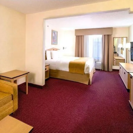 Americinn By Wyndham Denver Airport